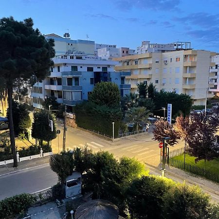 Modern Comfy Apartment With Balcony Durrës Zewnętrze zdjęcie